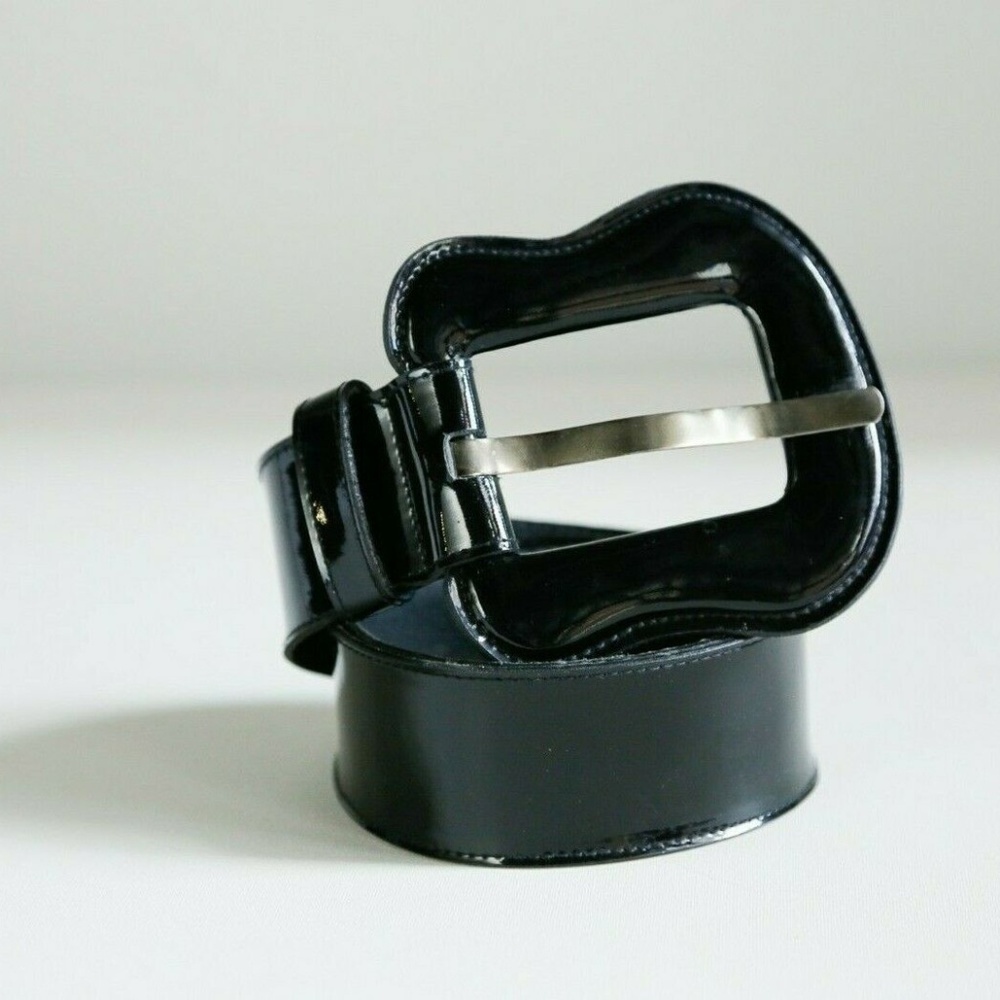 Large Buckle Patent Leather Statement Belt